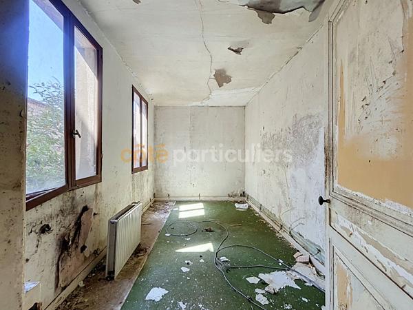 Vente
                Immeuble226 m² - ELBEUF (76500)