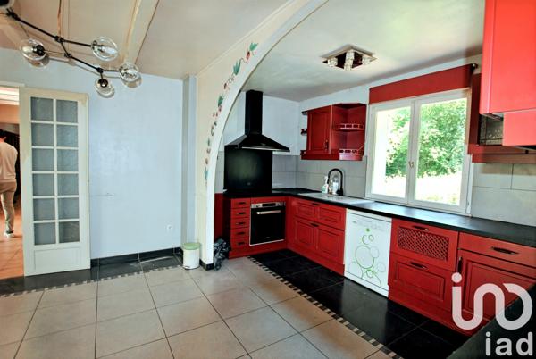 Maison à vendre 5 pièces 141 m² Saint-Fargeau