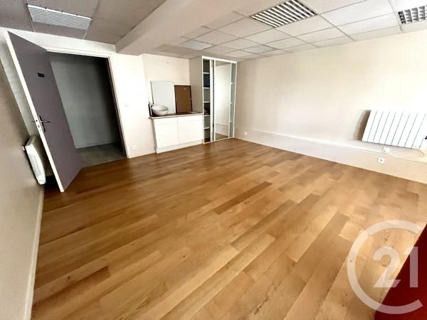 Appartement à vendre  2 pièces - 77 m 2   BOULOGNE SUR MER  - 62