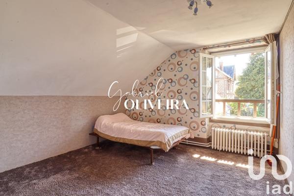 Maison 6 pièces de 118 m² à Domont (95330)