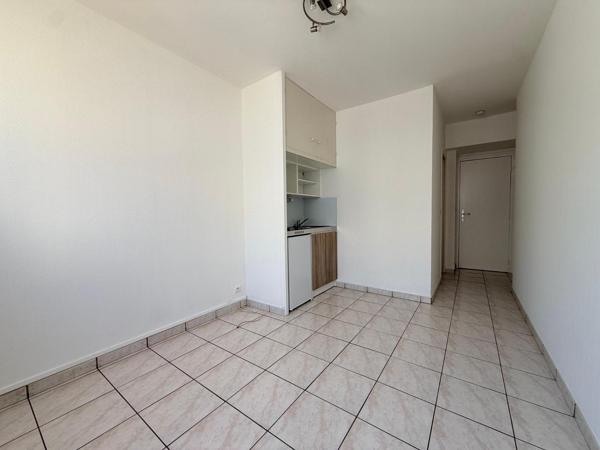 Appartement  pièces de 16m2 à Royan proposé par Elite Syndic Immo - TAPP277149057