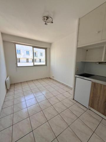 Appartement  pièces de 16m2 à Royan proposé par Elite Syndic Immo - TAPP277149057