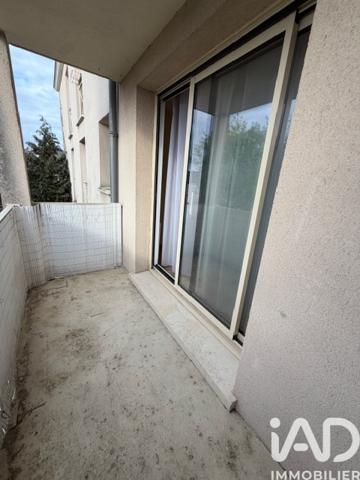 Appartement à vendre 2 pièces 48 m² Saint-Fargeau-Ponthierry