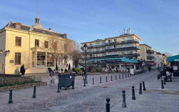 Appartement à vendre    2 pièces • 54 m2 Créteil