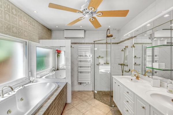 Vente Villa de luxe Théoule-sur-Mer 6 Pièces 231 m²