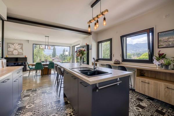 Vente Maison de luxe Sevrier 7 Pièces 340 m²