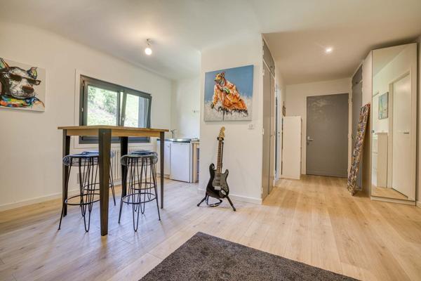 Vente Maison de luxe Sevrier 7 Pièces 340 m²