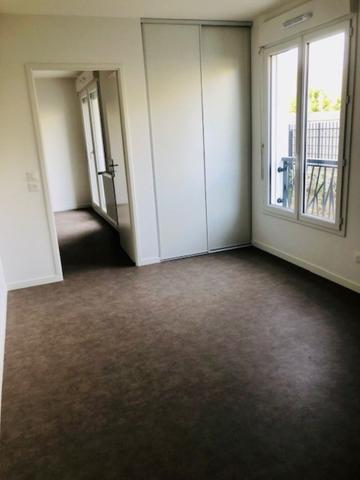 Location appartement Ozoir-la-Ferrière - 2 pièce(s) - 48 m² - 931 €/mois