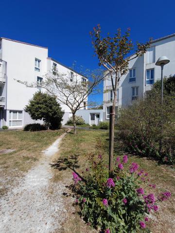 LA ROSSIGNOLETTE – 262 AVENUE CARNOT – LA ROCHELLE – APPARTEMENT LOGT 5 – T3 – 1er ETAGE