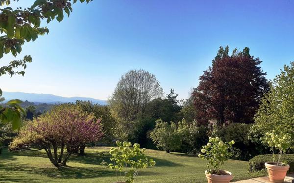 Terrain à vendre    Sainte-Foy-lès-Lyon