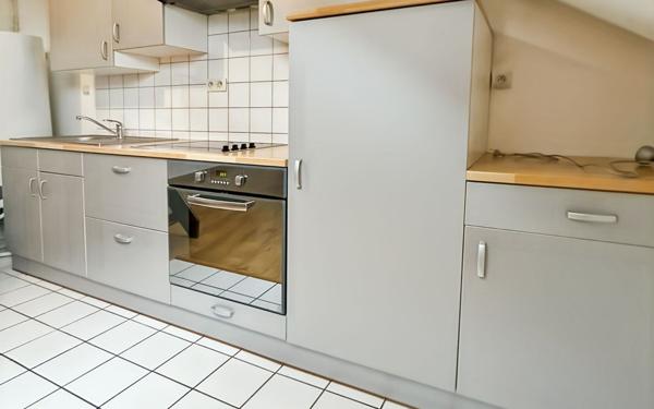 Appartement à louer    1 pièce •  Reims