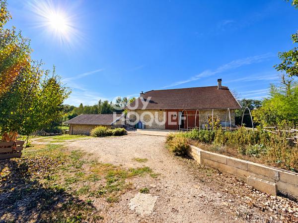 Appartement Evans 5 chambres, 188.09 m2, jardin, garage