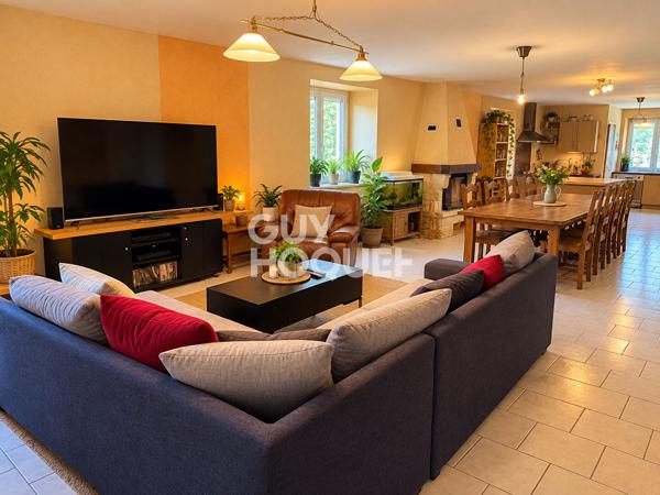 Appartement Evans 5 chambres, 188.09 m2, jardin, garage