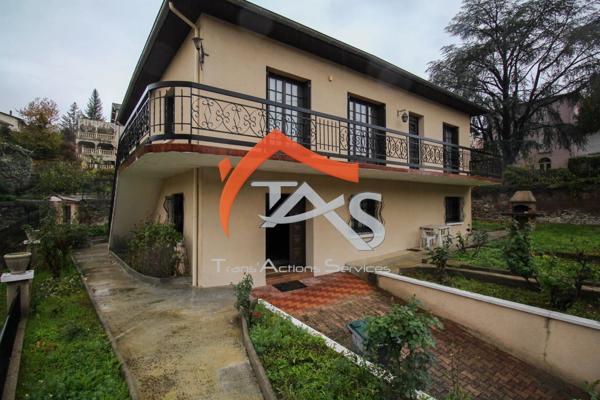 Vente Maison 8 pièces 224 m2 à Rive-de-Gier