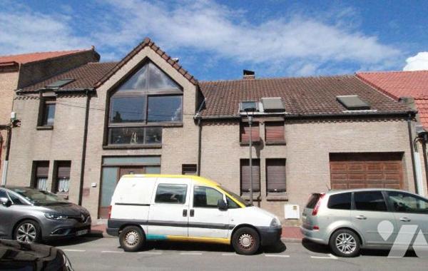 MAISON SEMI PLAIN PIED DE 258 M2  HABITABLES - 3 CHAMBRES - JARDIN - GRAND GARAGE - ATELIER - A...
