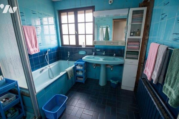 MAISON SEMI PLAIN PIED DE 258 M2  HABITABLES - 3 CHAMBRES - JARDIN - GRAND GARAGE - ATELIER - A...