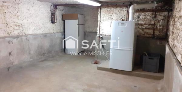 GRANDE MAISON À RÉNOVER SUR UN TERRAIN DE 1590 m2