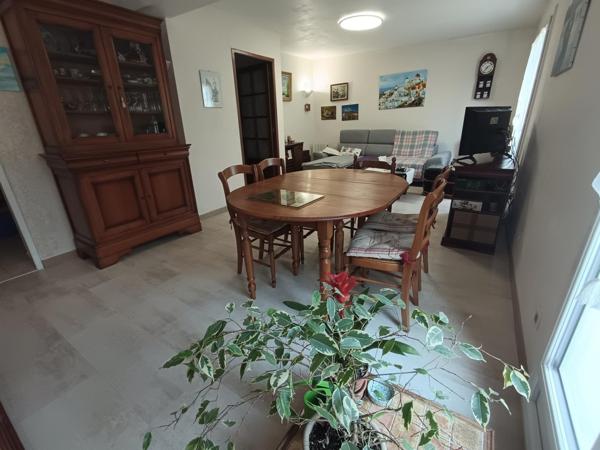 Très belle Maison située à Cergy-le-Haut 4CH et 1 bureau