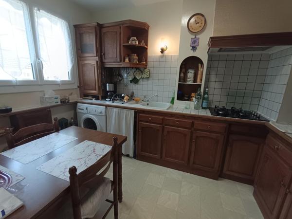 Très belle Maison située à Cergy-le-Haut 4CH et 1 bureau