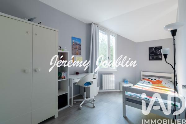 Maison à vendre 5 pièces 102 m² Jouy-le-Moutier