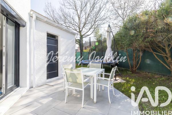 Maison à vendre 5 pièces 102 m² Jouy-le-Moutier