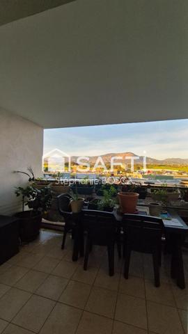 T3 CLIMATISÉ - TERRASSE ET BELLE CUISINE ÉQUIPÉE