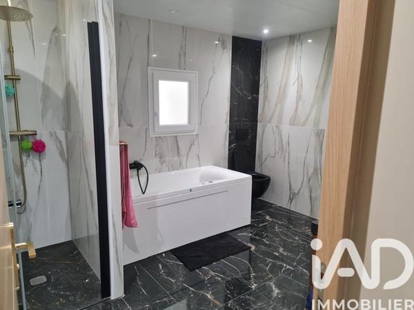 Maison à vendre 5 pièces 145 m² Montauban