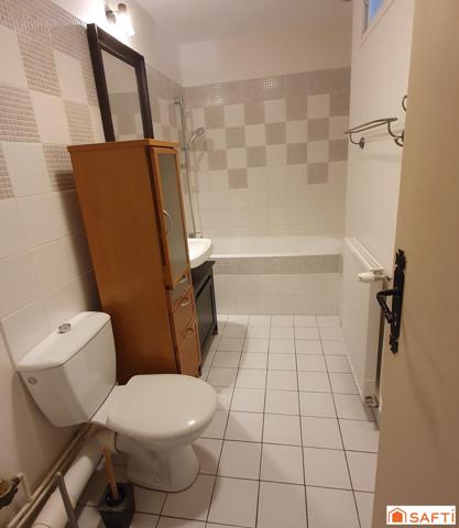 Maison mitoyenne de deux appartements