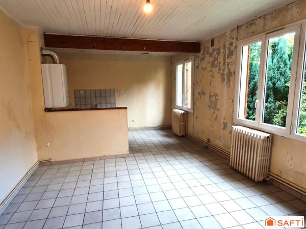 Maison mitoyenne de deux appartements