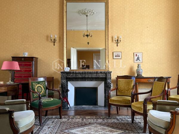 Jolie maison bourgeoise du XIXe en centre-ville de Château-Gontier