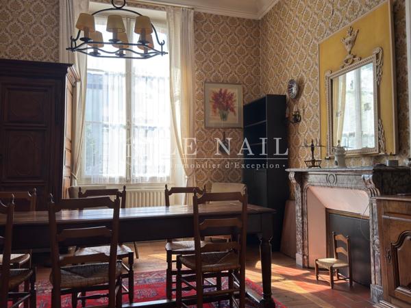 Jolie maison bourgeoise du XIXe en centre-ville de Château-Gontier
