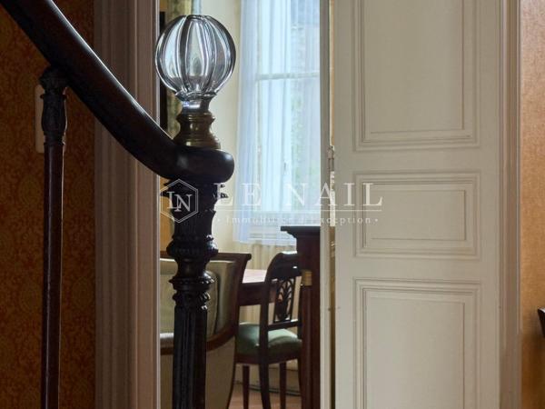 Jolie maison bourgeoise du XIXe en centre-ville de Château-Gontier