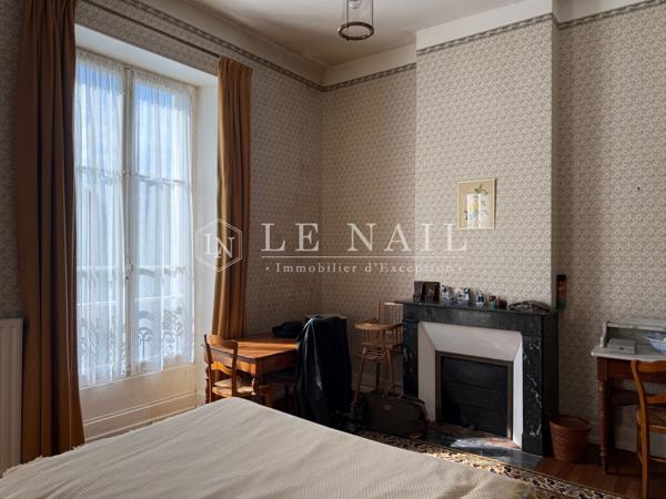 Jolie maison bourgeoise du XIXe en centre-ville de Château-Gontier