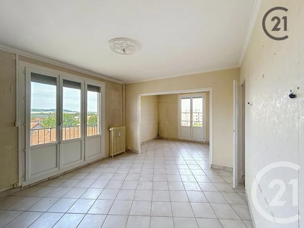 Appartement F4 à vendre  4 pièces - 67,18 m 2   TROYES  - 10