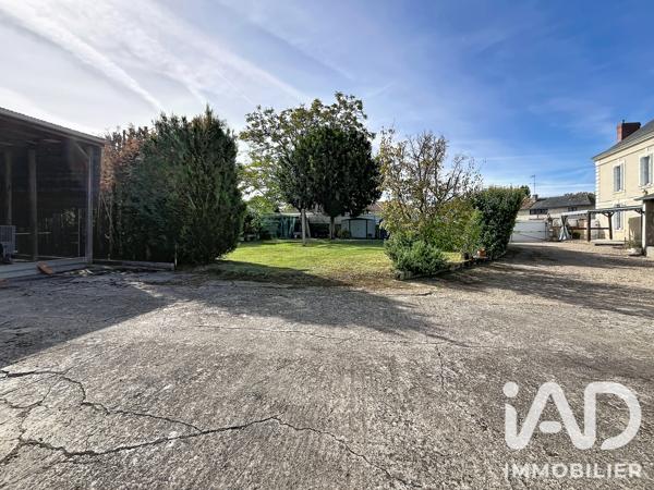 Maison à vendre 8 pièces 192 m² Saint-Gervais-les-Trois-Clochers