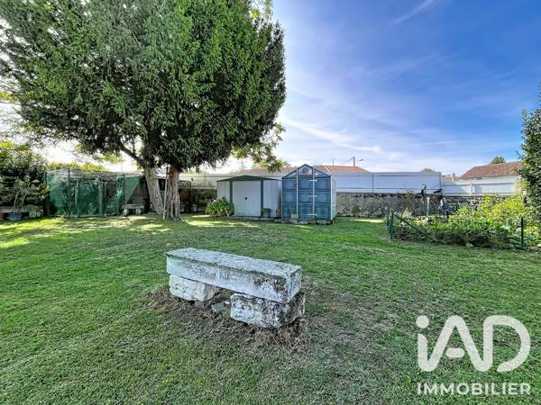 Maison à vendre 8 pièces 192 m² Saint-Gervais-les-Trois-Clochers