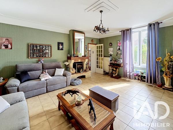 Maison à vendre 8 pièces 192 m² Saint-Gervais-les-Trois-Clochers
