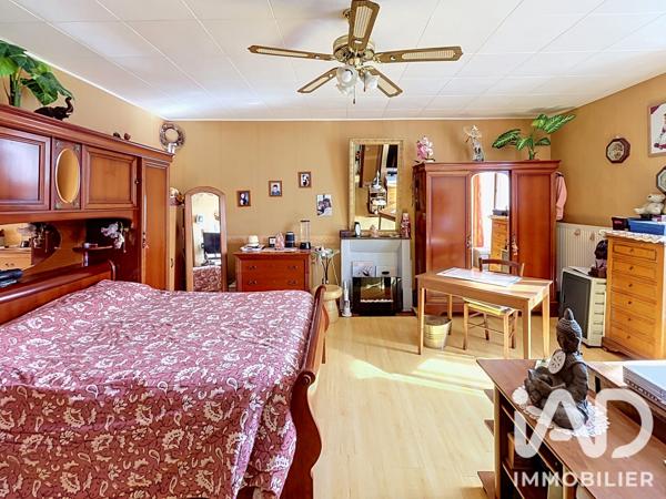 Maison à vendre 8 pièces 192 m² Saint-Gervais-les-Trois-Clochers