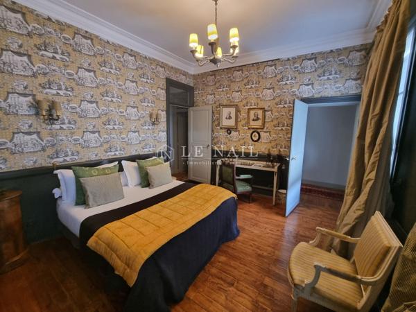 Splendide hôtel particulier en coeur de ville, à vendre