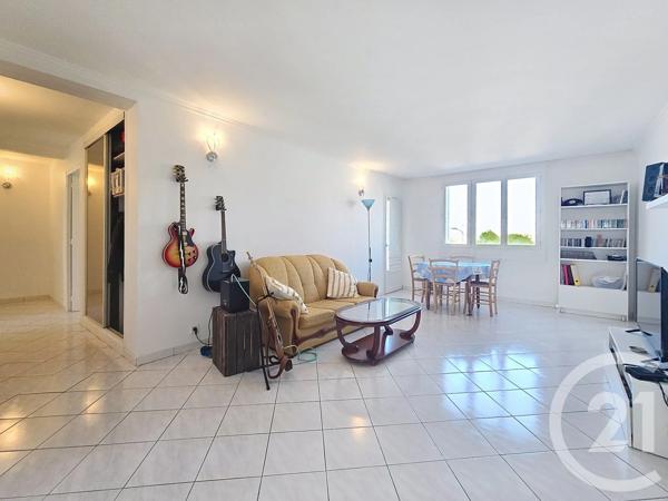 Appartement à vendre  4 pièces - 80,59 m 2   TROYES  - 10