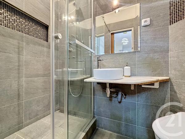 Appartement F4 à vendre  5 pièces - 122,60 m 2   NANCY  - 54
