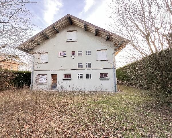 Rillieux-Crépieux, maison à rénover de 7 pièces et 265 m² dont 145 m² habitables, terrain de 678 m².