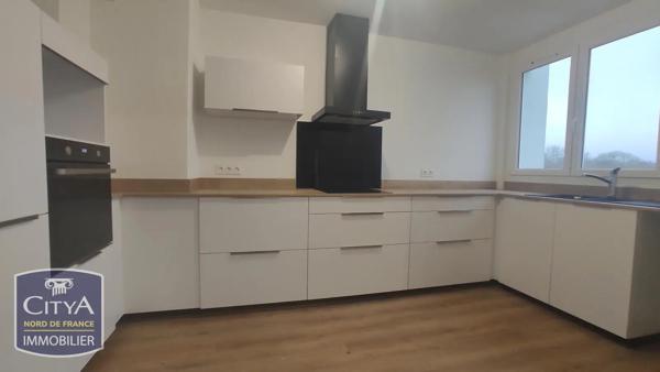Appartement à louer 4 pièces 108.07m² Saint-Omer (62500)