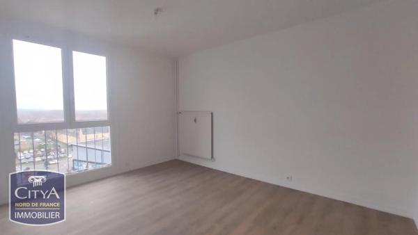 Appartement à louer 4 pièces 108.07m² Saint-Omer (62500)
