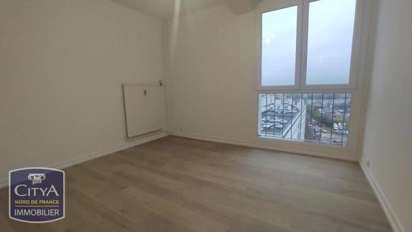 Appartement à louer 4 pièces 108.07m² Saint-Omer (62500)