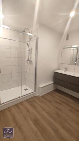 Appartement à louer 4 pièces 108.07m² Saint-Omer (62500)