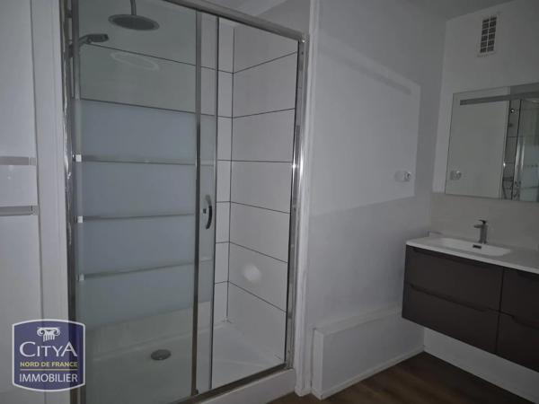 Appartement à louer 4 pièces 108.07m² Saint-Omer (62500)