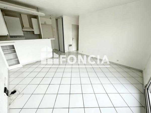 Location Appartement 2 pièces 35.95 m² - 133 RUE DE L'EGLISE Ornex 01210