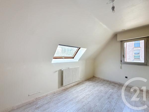 Maison à vendre  9 pièces - 275,38 m2 LANNION - 22