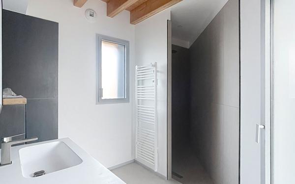 Maison à louer    5 pièces •  Anglet